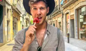 ТОП-10 признаков инфантильного мужчины в отношениях с женщиной: важные аспекты