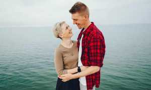 Почему молодым парням нравятся взрослые женщины: психология и особенности