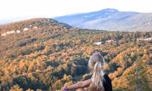 Почему девушка ревнует парня: мнение психолога и советы