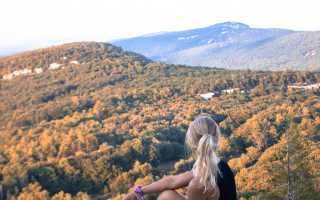 Почему девушка ревнует парня: мнение психолога и советы