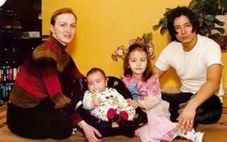 Чем сегодня занимаются вдова и выросшие дети Мурата Насырова