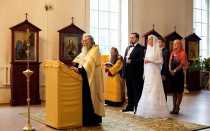Благословенная защита: зачем нужна молитва перед венчанием и во время таинства?