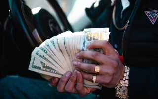 Почему муж не хочет давать деньги? Причины и решения