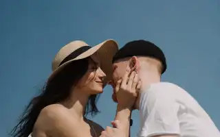 Почему мужчина эмоционально холоден в отношениях с женщиной? Психологические аспекты