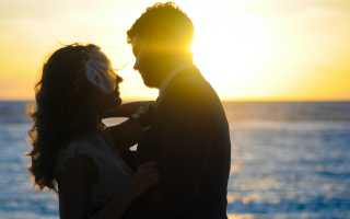 Отношения с мужчиной старше на 10 лет: как выстроить правильно для счастья?