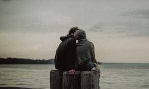 Почему парни не обращают на меня внимание, хотя я симпатичная? Разбираем причины и советы