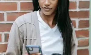 Почему парень избегает встреч и общения с девушкой – мнение психолога и советы