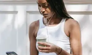 Почему бывший говорит плохие слова обо мне и как реагировать на это