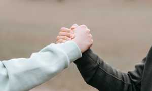 Можно ли построить доверительные отношения с тем, кому доверять нельзя, в сложных ситуациях?