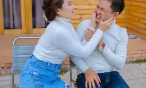 Почему муж жалуется на жену своей маме или друзьям – советы психолога для решения проблемы