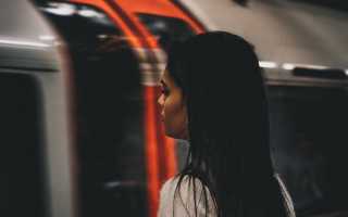 Почему парень блокирует девушку: психология отношений и эмоций