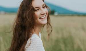 Почему парень обижается по пустякам на девушку в отношениях?