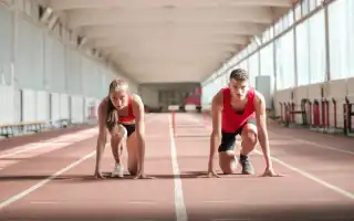 Почему мужчина держит дистанцию с женщиной в начале отношений и что с этим делать