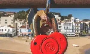 Можно ли оправдать предательство любовью или не стоит задумываться об этом?