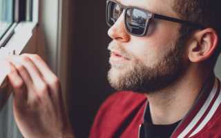 Почему парень не смотрит в глаза при разговоре с девушкой? Психология и причины