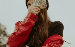 Проблема ли, что мужчина зарабатывает меньше женщины в современном обществе?