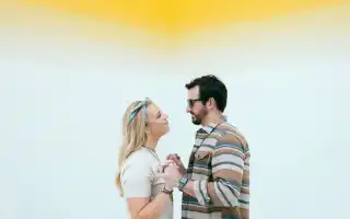 Почему мужчина не делает первых шагов навстречу и как ему помочь в отношениях