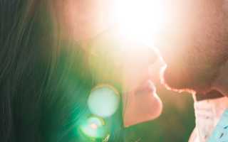 Почему парень постоянно пишет? Мнение психолога о причинах