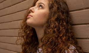 Почему парень то пишет, то пропадает? Разбираем причины и последствия