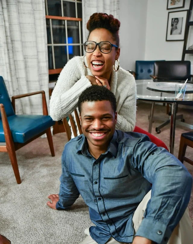 девушка и парень