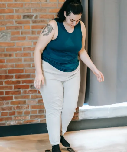 полная девушка