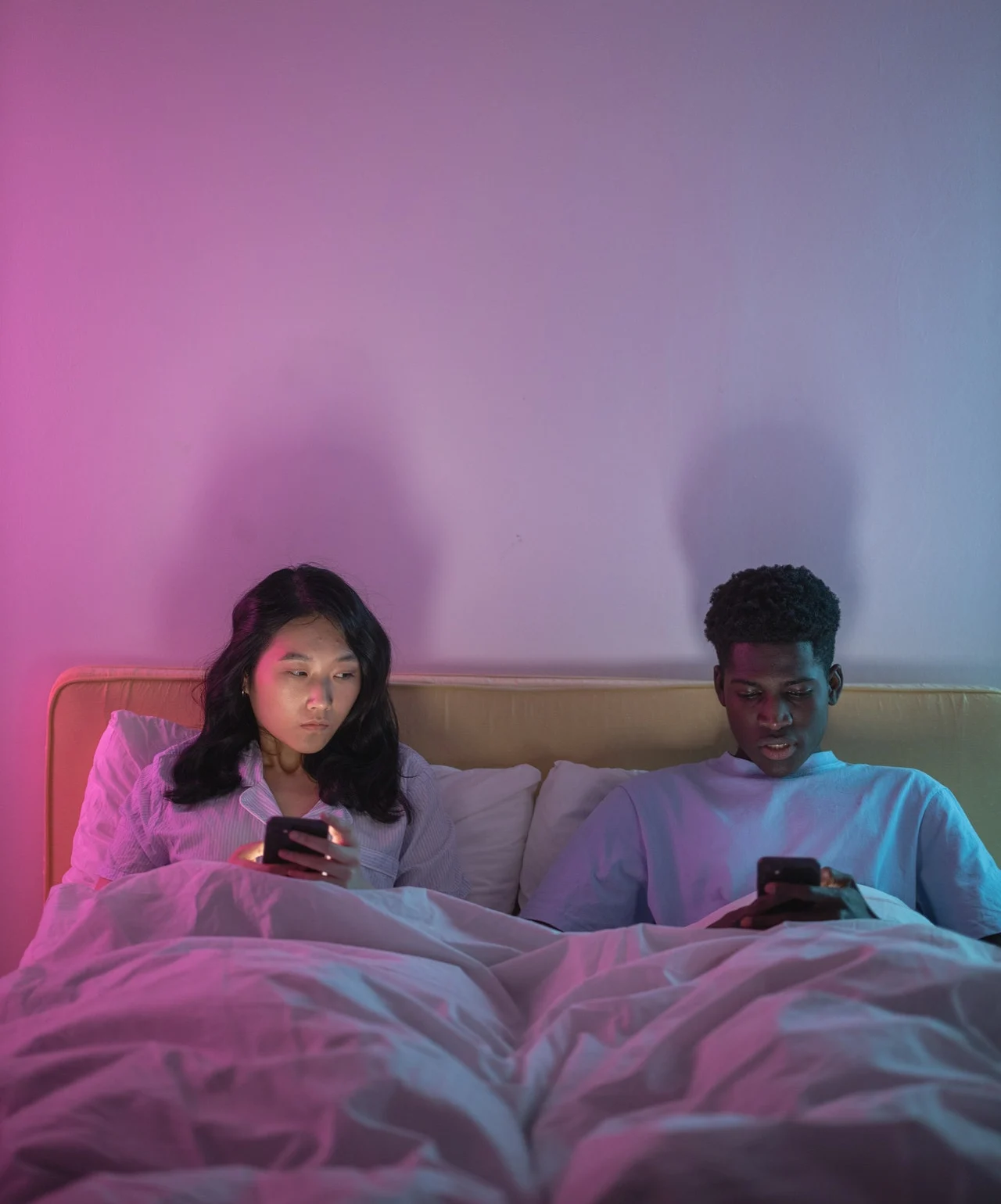 пара в постели