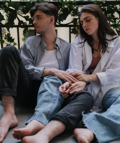 грустная пара